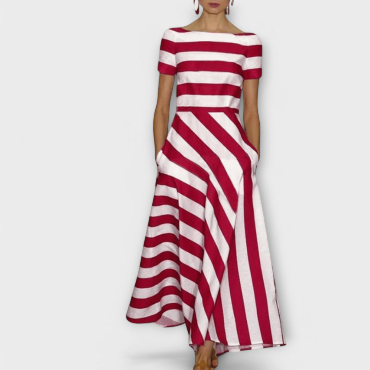 Janell - Sukienka maxi w paski