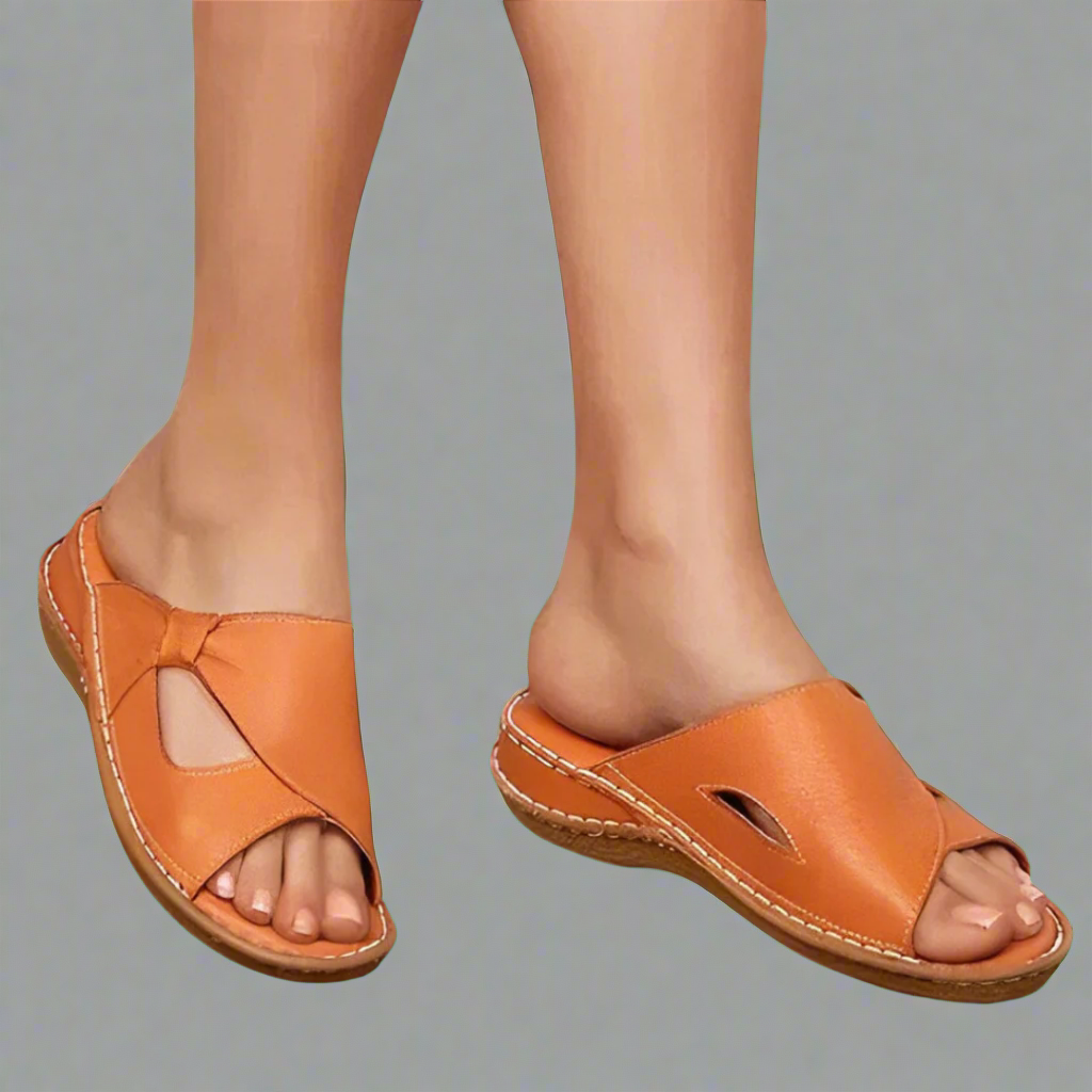 YVONNE | ORTHOPÄDISCHE SANDALEN AUS HOCHWERTIGEM LEDER