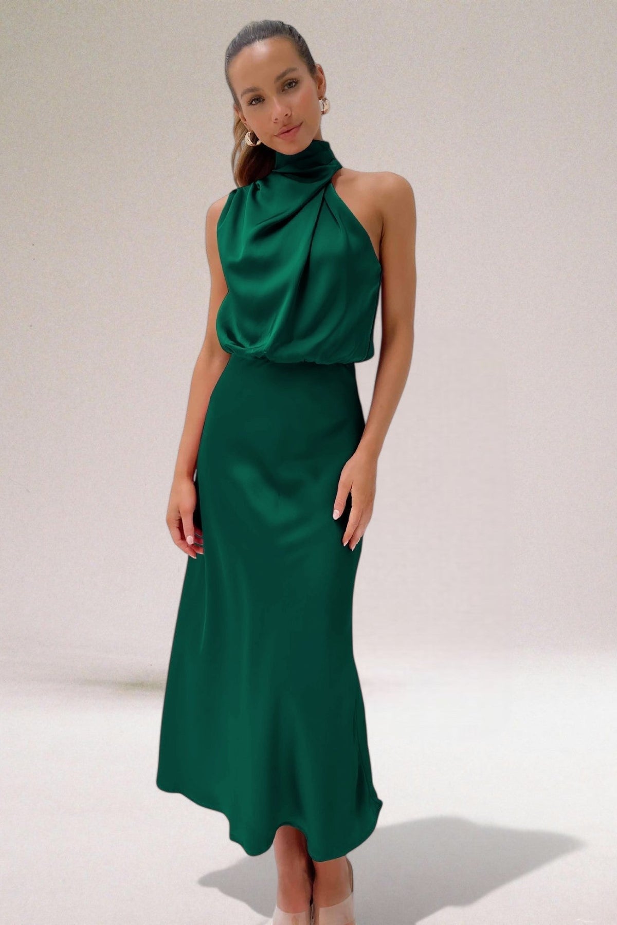 Elara™ | Glamourystyczna satynowa sukienka