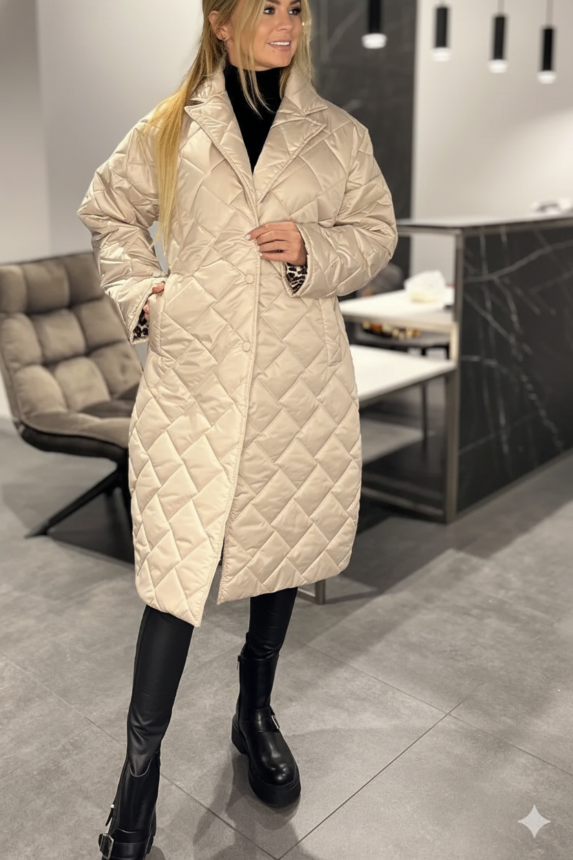 Emery™ | Stylowa kurtka w panterkę o średniej długości